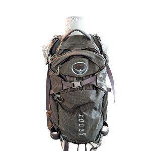 Osprey Kode 30 Backcountry Backpack Dark Green 30L Helmet & Snowboard Compatible